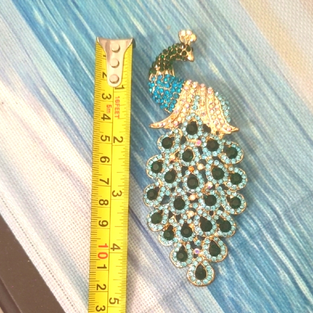 Vintage Teal Rhinestone Peacock Brooch - Picture 7 of 7